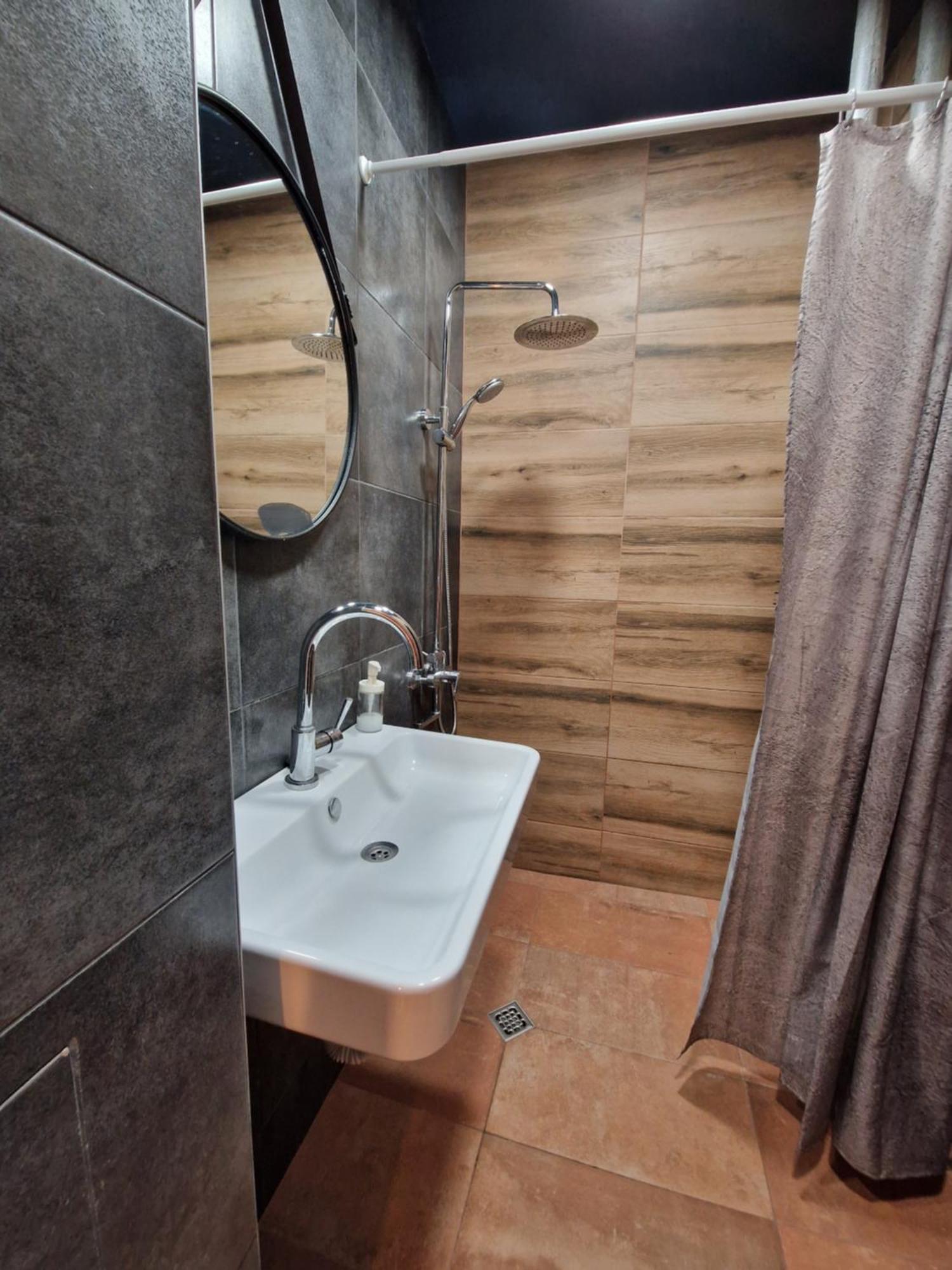 Appartement Homey Art Next To Drujba Metro Stations And Bul.tsarigradsko Shose *